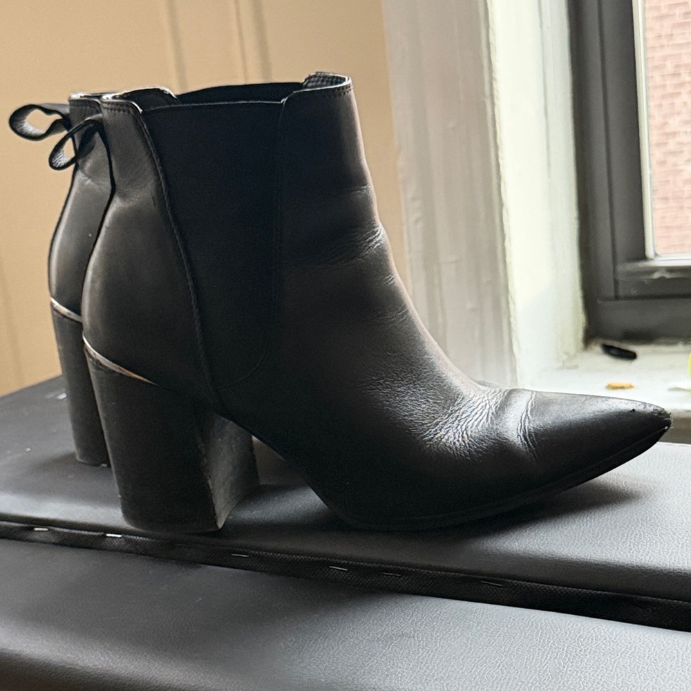 Steve Madden Black Ankle Booties - Picture 3 of 5